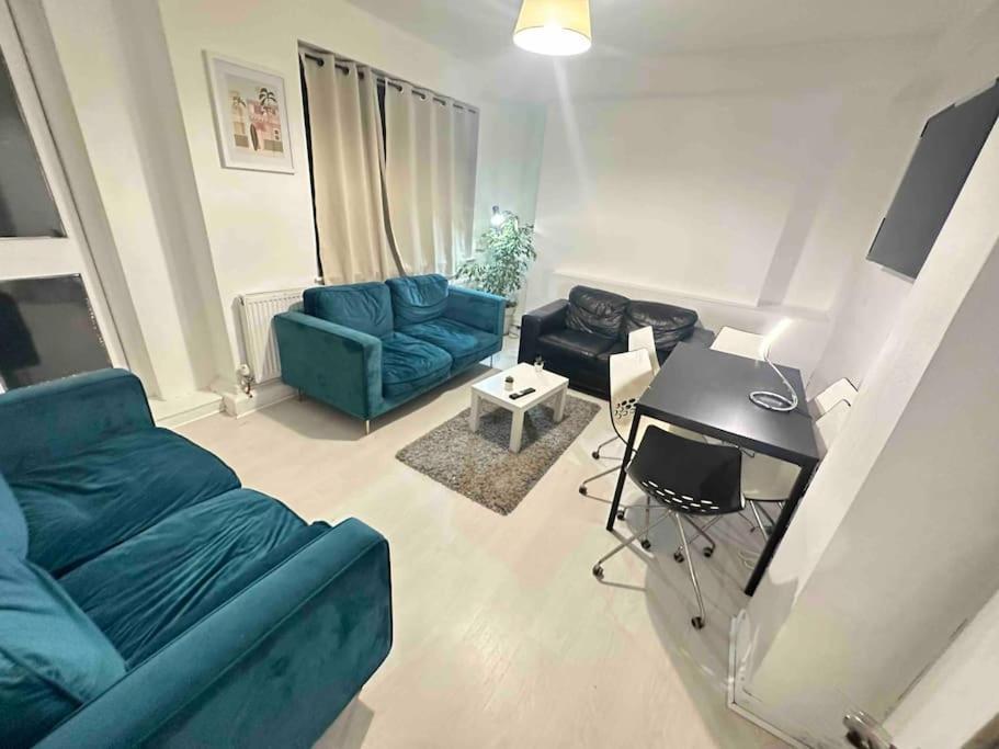 3 Bedroom Flat Kings Cross London Eksteriør billede